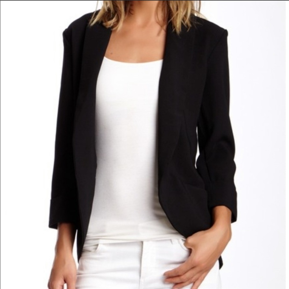 Harlowe & Graham Crepe Flyaway Blazer